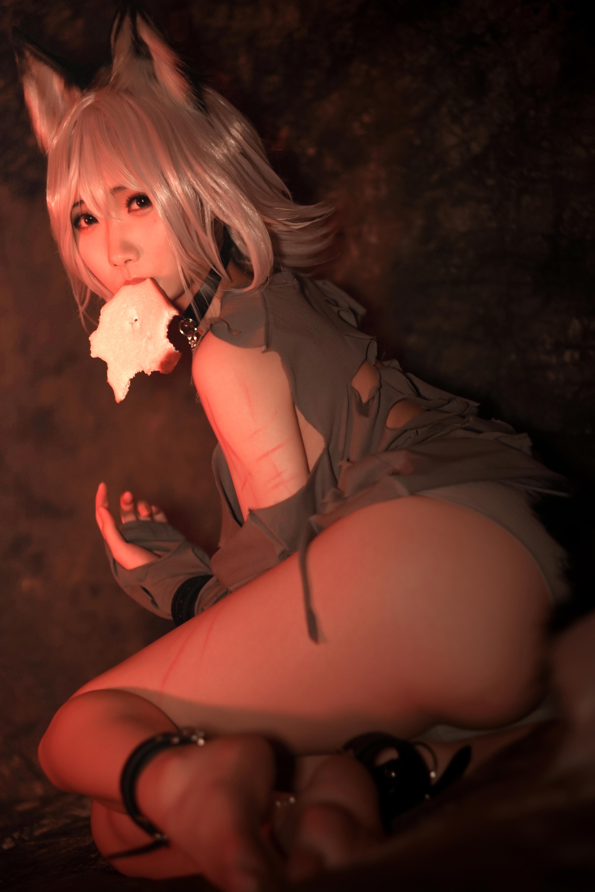 曉美媽 - NO.023 奴隶狼少女 [42P]-XikXak